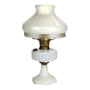 Antique Alacite Glass Lincoln Drape Electrified Aladdin Kerosene Lamp C1920