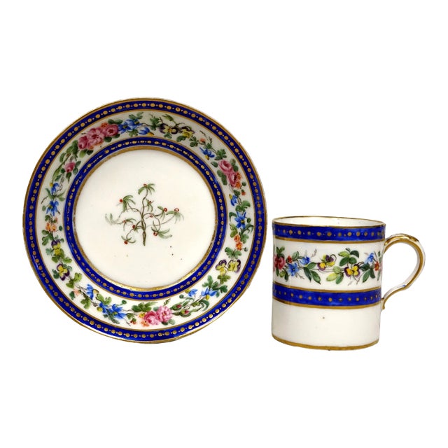 Late 18th Century Cup and Saucer (3rd Size) in Porcelain From the Sevres Manufactory For Sale