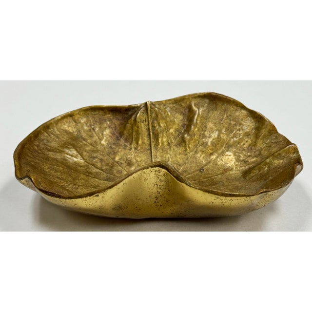 Brass Vintage 1940s Virginia Metalcrafters Brass Lotus Leaf Dish For Sale - Image 8 of 11