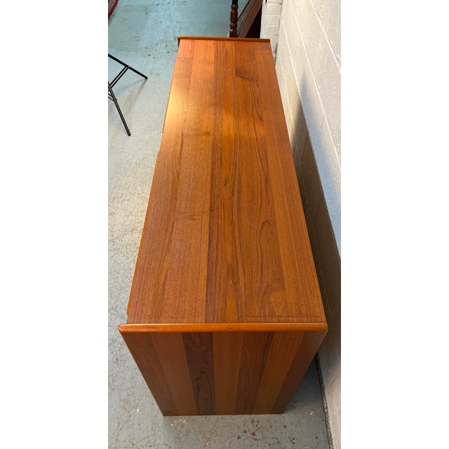 Brown Vintage Danish Six-Drawer Teak Dresser W/ Sculpted Handles For Sale - Image 8 of 11