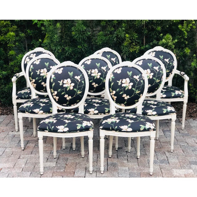 A Set of Eight Maison Jansen Style French Louis XVI Chairs With New Upholstery For Sale - Image 12 of 12