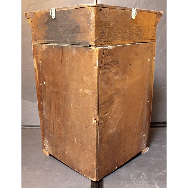 Late 19th Century English Bowfront Hanging Corner Cabinet For Sale In Raleigh - Image 6 of 10