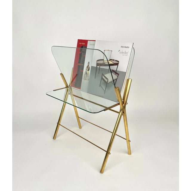 Brass & Glass Magazine Rack, Italy, 1950s For Sale - Image 4 of 14