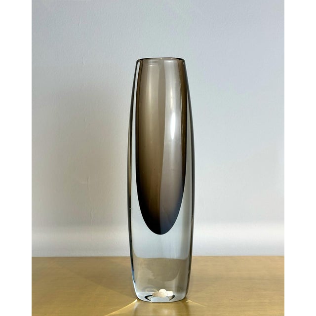 Vintage Vase by Asta Strömberg for Strömbergshyttan, 1960s For Sale - Image 4 of 4