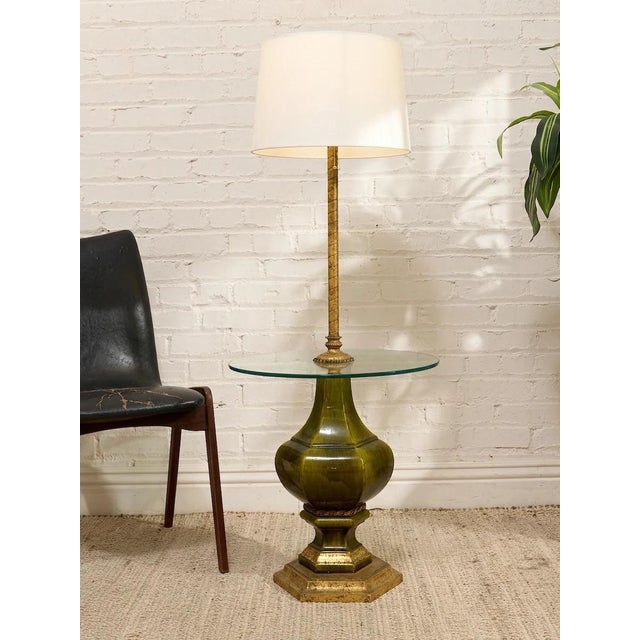 Mid 20th Century Vintage Hollywood Regency Floor Lamp With Integrated Glass Table For Sale - Image 5 of 9