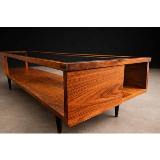 Brown Carlo Hauner Caviuna Wood & Glass Display Coffee Table, Brazil, 1950s For Sale - Image 8 of 15