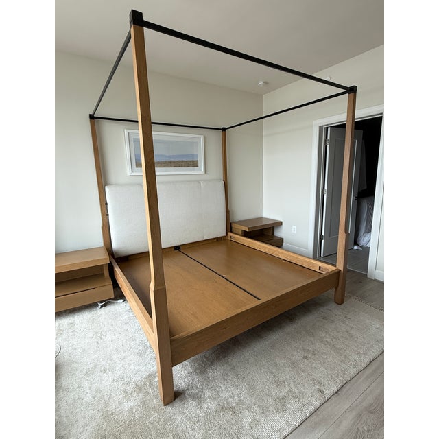 Holly Hunt Sorraia Bed--King Size This is not your grandmother’s 4 poster bed. It is super cool, contemporary and we LOVE...