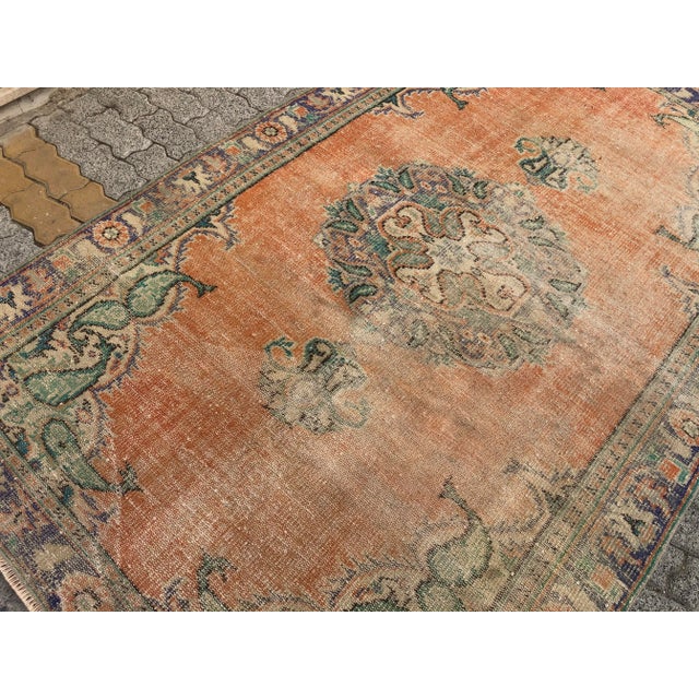 Tribal 1960s Oversize Handmade Oushak Floor Rug For Sale - Image 3 of 12