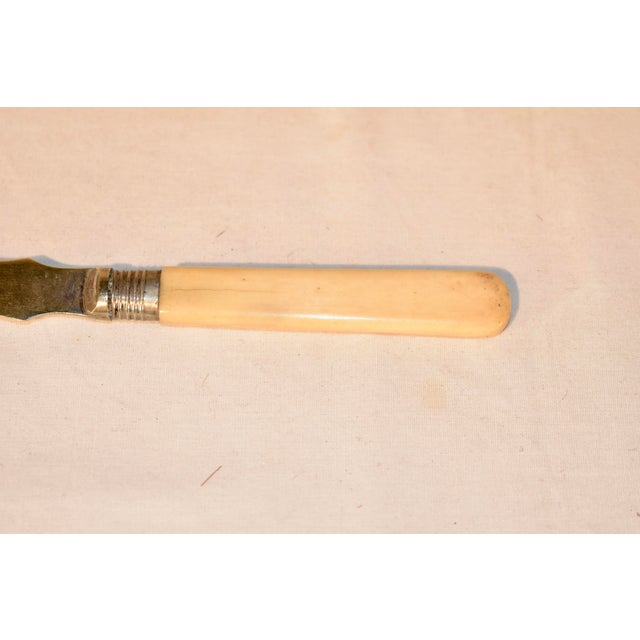19th Century English Butter Knife For Sale - Image 4 of 7