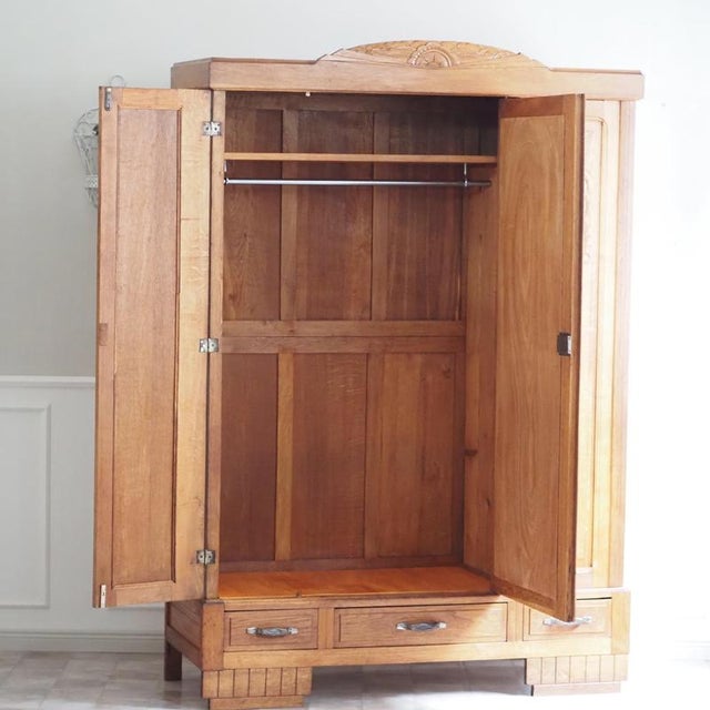 Art Deco Wardrobe in Oak with Mirrored Door, 1930 For Sale - Image 6 of 13
