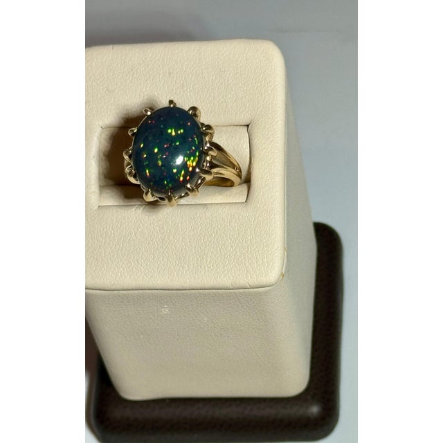 5 Ct Oval Shape Black Australian Opal Cocktail Ring 14 Kt Yellow Gold , Unisex For Sale - Image 18 of 18