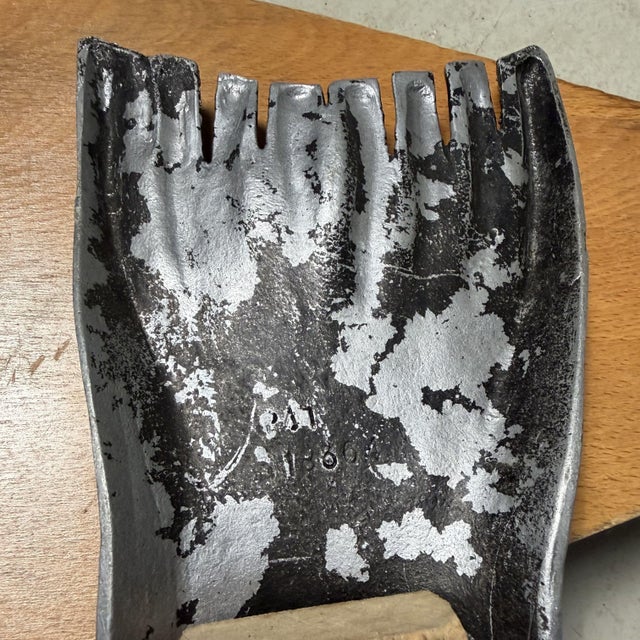 Vintage Fish-Shaped Serving Board Salmon, Japan, 1960s For Sale - Image 12 of 18