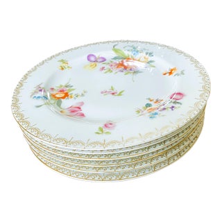 Early 1900s Rosenthal Selb Bavaria for Ovington Bros Set of 6 Hand-Painted Floral Gold Rim Plates For Sale
