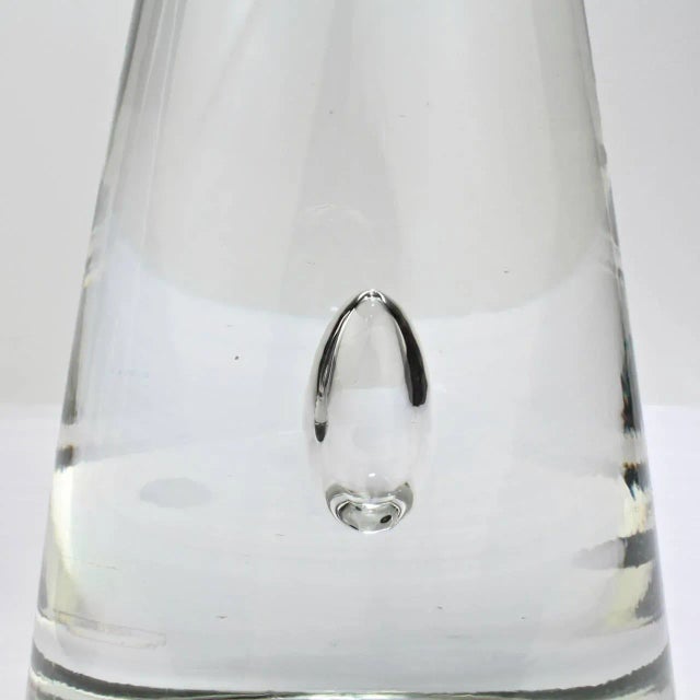Near Alfredo Barbini Murano Glass Cones / Obelisks with Captured Bubbles - A Pair For Sale In Philadelphia - Image 6 of 10