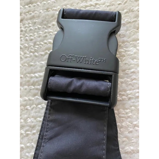 Textile Virgil Abloh Off-White Crossbody/Shoulder Bag, Made in Italy, Adjustable Straps For Sale - Image 7 of 12