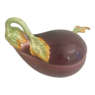 Late 20th Century Fitz and Floyd Eggplant Sauce Boat With Ladle For Sale