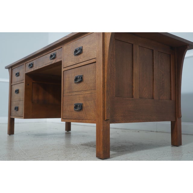 Stickley Large Mission Oak Arts & Crafts Executive Desk For Sale - Image 12 of 18