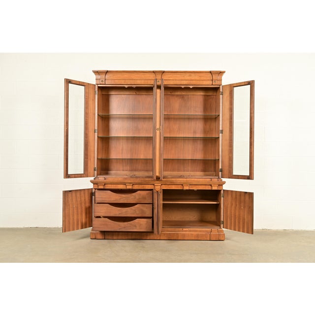 Wood Thomasville Italian Neoclassical Carved Walnut Lighted Breakfront Bookcase Cabinet, Circa 1960s For Sale - Image 7 of 16