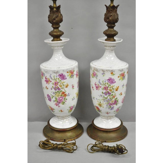 Antique French Renaissance Victorian Porcelain Urn Figural Cameo Table Lamp Pair For Sale - Image 9 of 16