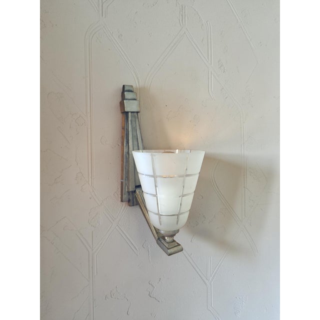 Art Deco Glass and Metal Wall Lamp, France, 1930s For Sale - Image 6 of 6