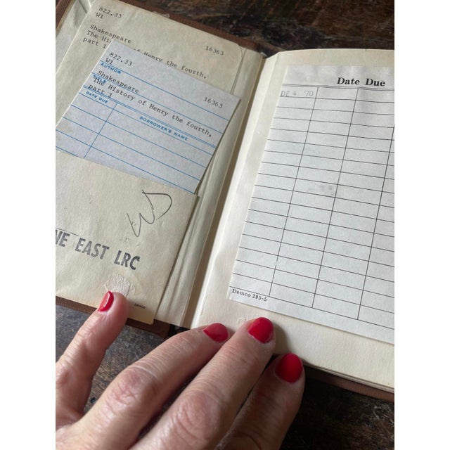 Paper 1920s Decommissioned Shakespeare Library Books King Richard and Henry IV For Sale - Image 7 of 10