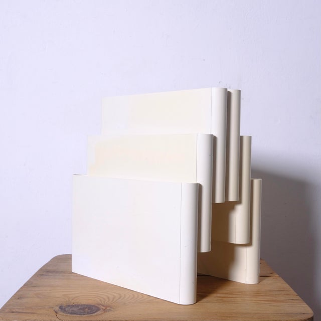 White Model 4675 Magazine Rack with 6 Compartments by Giotto Stoppino for Kartell, 1970s For Sale - Image 9 of 18