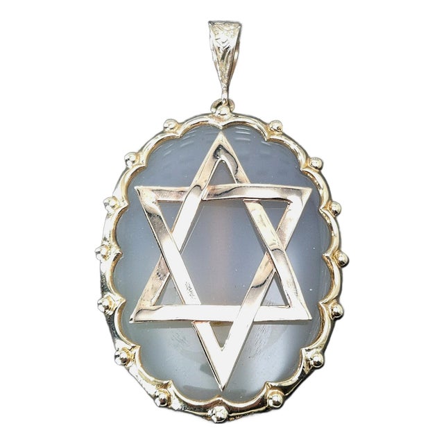 9k Yellow Gold & Jade Star of David Pendant For Sale