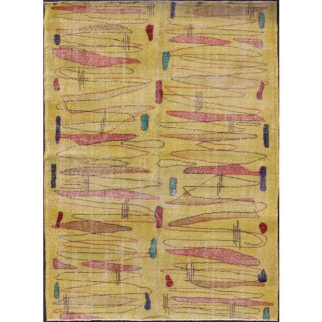 Keivan Woven Arts, Tu-Mtu-136060, Vintage Turkish Mid-Century Modern Rug in Yellow Color and Modern Design For Sale - Image 11 of 11
