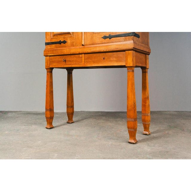 Oak and Pine Sideboard, 18th Century For Sale - Image 13 of 18