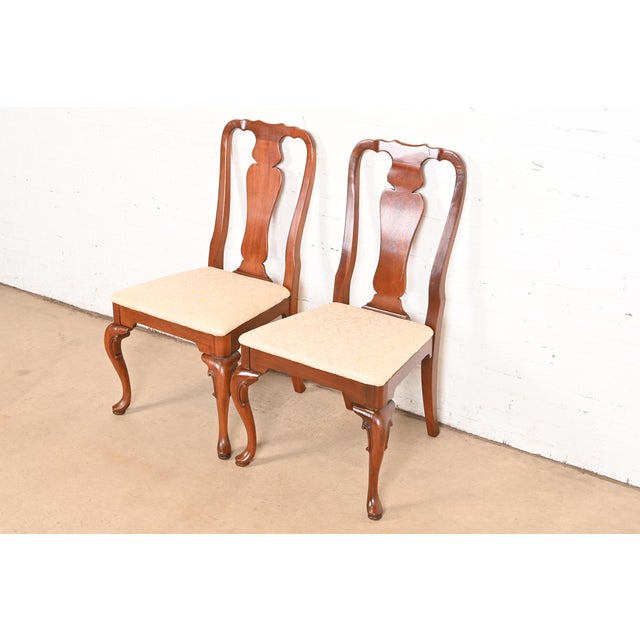 Queen Anne Henkel Harris Style Queen Anne Solid Mahogany Side Chairs or Dining Chairs, Pair For Sale - Image 3 of 11