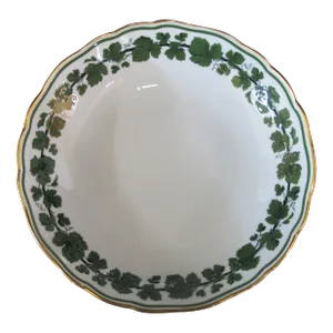Meissen Porcelain Green Ivy Vine Gilt Trim 9.75" Scallop Rim Serving Bowl