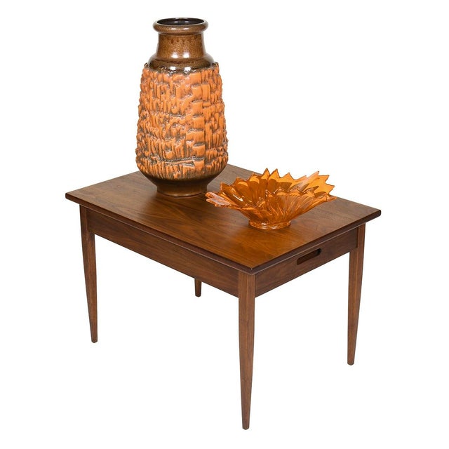 Mid-Century Modern Pair, American Modernist Walnut Side Tables With Drawer For Sale - Image 3 of 6