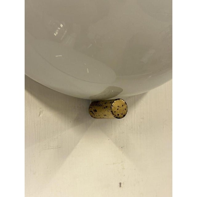 White Mania Glass Wall Lights by Vico Magistretti for Artemide, 1960s, Set of 2 For Sale - Image 8 of 9