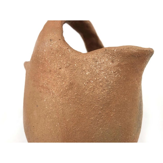 1990s Taos Pueblo Micaceous 5.25" Clay Pot W Handle Native American Pottery For Sale - Image 5 of 8