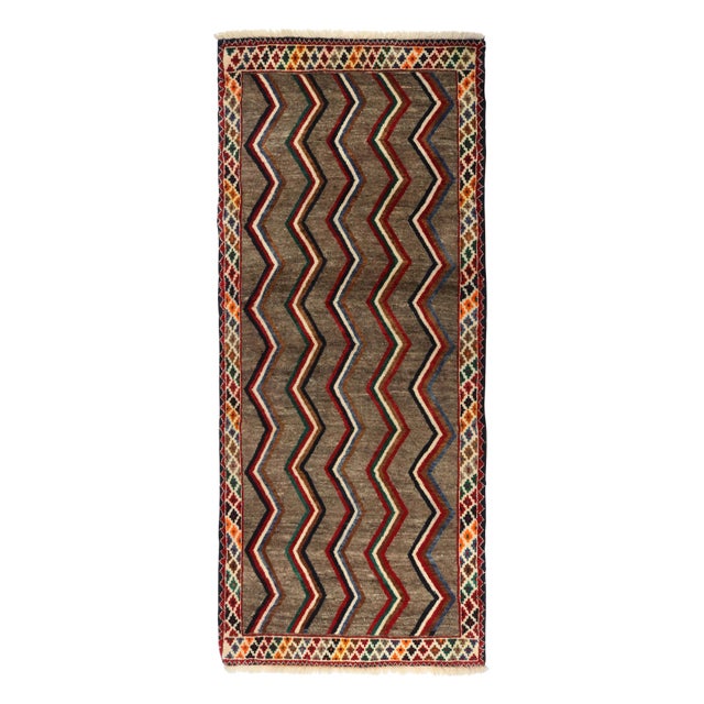 Brown 1950s Vintage Gabbeh Tribal Runner in Brown With Chevron Patterns For Sale - Image 8 of 8