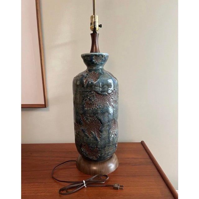 Vintage Mid Century Modern Brutalist 1960s Blue Ceramic Lava Glaze Table Lamp For Sale - Image 4 of 12
