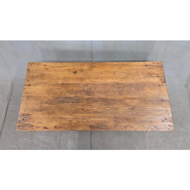 Early 20th Century Vintage Rustic Southwestern Painted Pine Coffee Table For Sale - Image 5 of 12