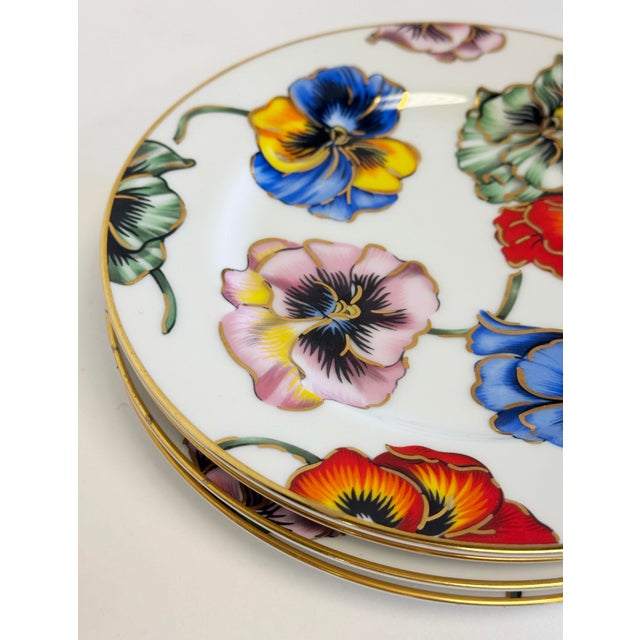 Late 20th Century Vintage Fitz and Floyd "Pansies" 22k Gold Trimmed Porcelain Dessert Plates, Set of 4 For Sale - Image 5 of 8