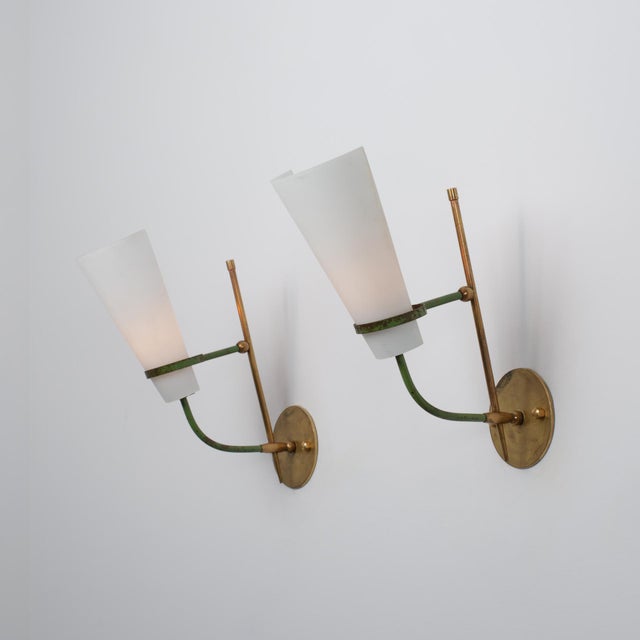 1950s Italian Wall Sconces in Brass, Green Metal and Opaline Glass, 1950s, Set of 2 For Sale - Image 5 of 10