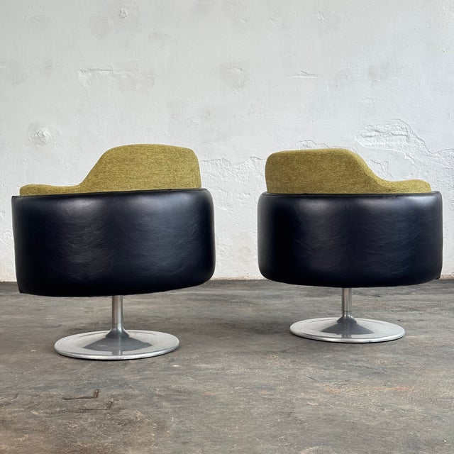 Hungarian Space Age Swivel Chairs, 1960s, Set of 2 For Sale - Image 3 of 13