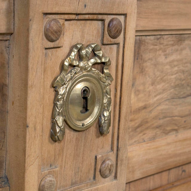 Wood 18th Century French Louis XVI Period Bleached Walnut and Burl Walnut Three-Drawer Commode For Sale - Image 7 of 9