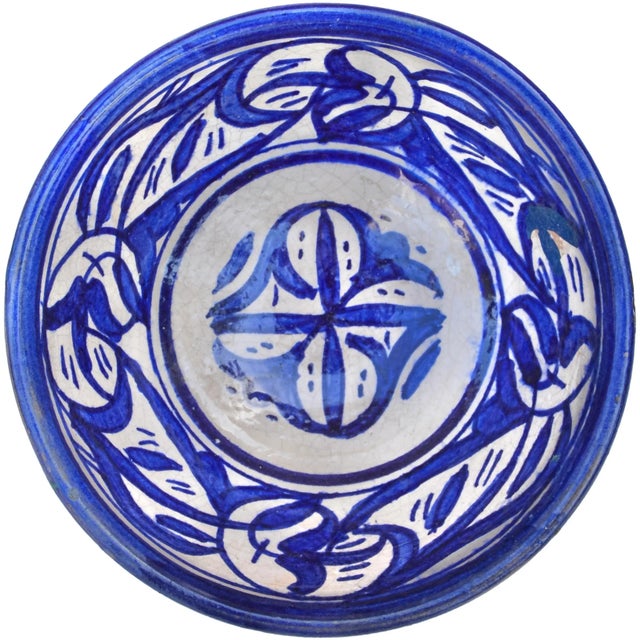 Gothic Late 19th Century Blue-Patterned Moroccan Ceramic Decorative Bowl For Sale - Image 3 of 9