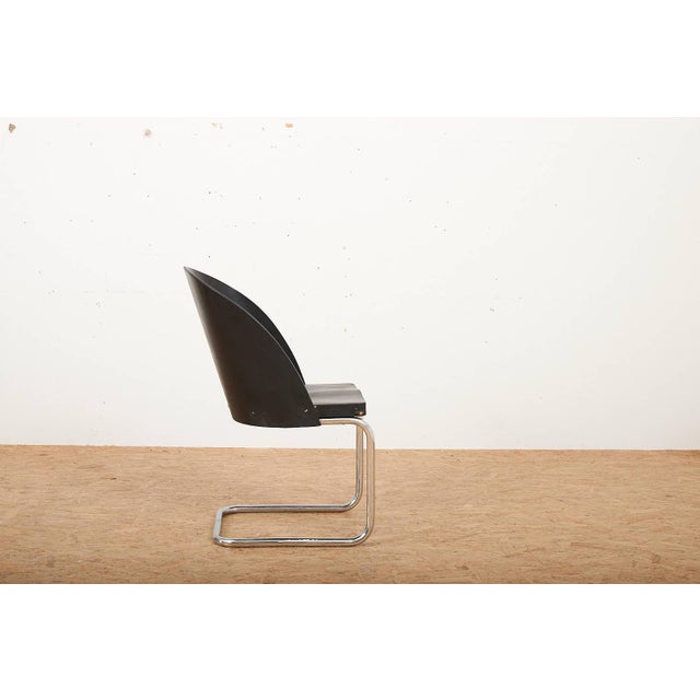B247 Cantilever Chair in Chrome-Plated Tubular Steel and Black Lacquered Plywood attributed to Thonet, 1932 For Sale - Image 9 of 12