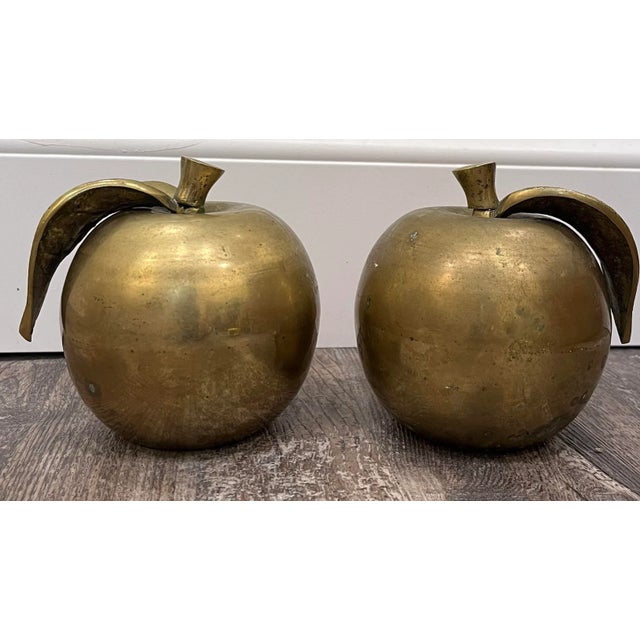 Sweet pair of solid brass apples will find a place anywhere. Polished for a favorite teacher, polished for yourself,...