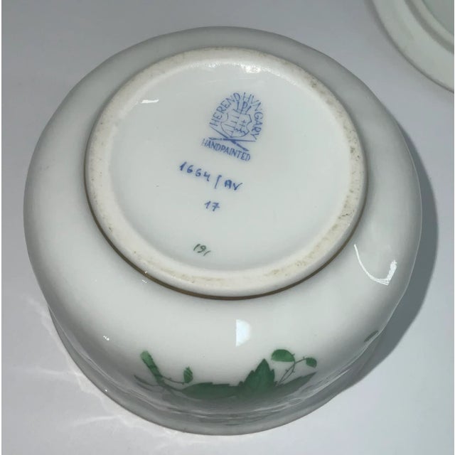 Herend Hungary Chinese Bouquet Green Vintage Porcelain Lidded Box For Sale - Image 10 of 12