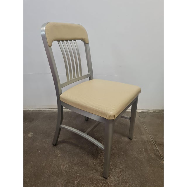 Aluminium Chair by Shaw Walker, USA, 1950s For Sale - Image 9 of 9