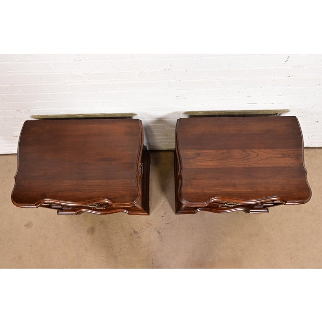 Harden Furniture Georgian Solid Cherry Wood Three-Drawer Bedside Chests, Pair For Sale - Image 12 of 15