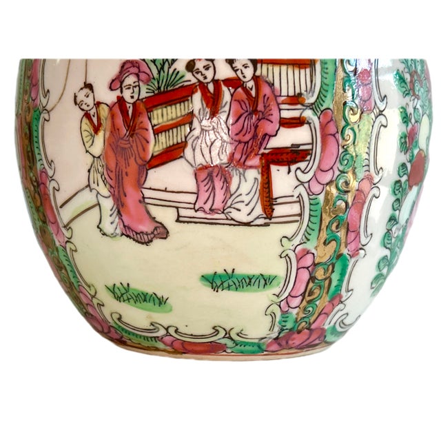 Chinese Famille Rose Vase For Sale In New York - Image 6 of 10