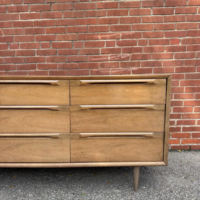 Mid-Century Modern Walnut 9-Drawer Lowboy Dresser With Mirror For Sale - Image 4 of 11