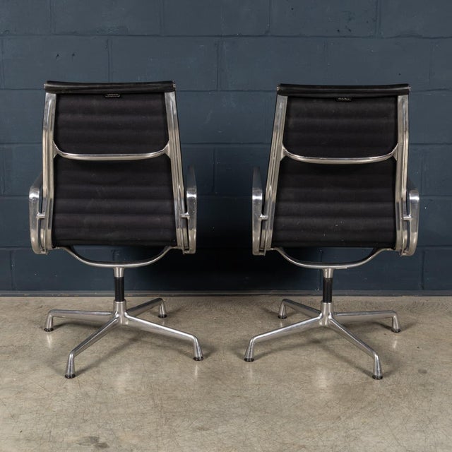 1950s 20th Century EA117 Chairs in Black Leather by Charles & Ray Eames for Vitra, 1950s, Set of 2 For Sale - Image 5 of 18